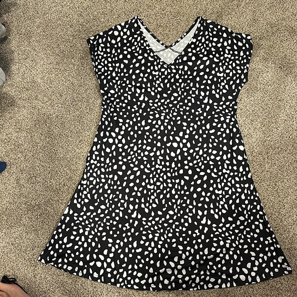 Black and white dress
